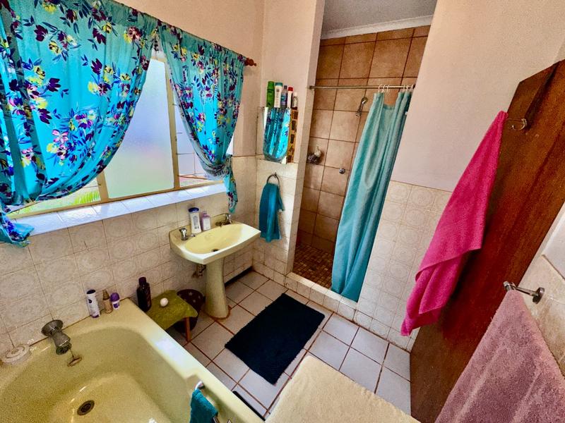 3 Bedroom Property for Sale in The Orchards Gauteng