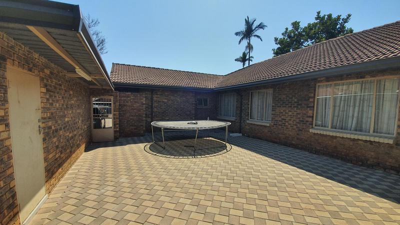 3 Bedroom Property for Sale in The Orchards Gauteng