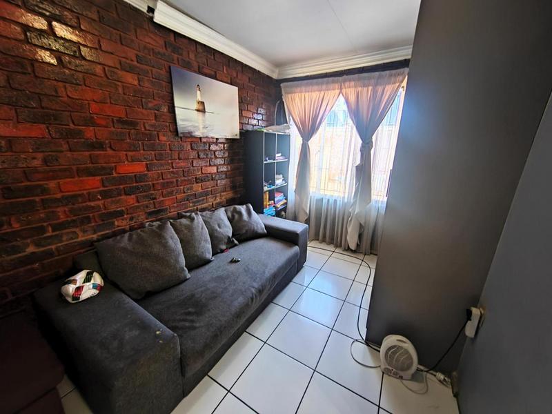 3 Bedroom Property for Sale in The Orchards Gauteng