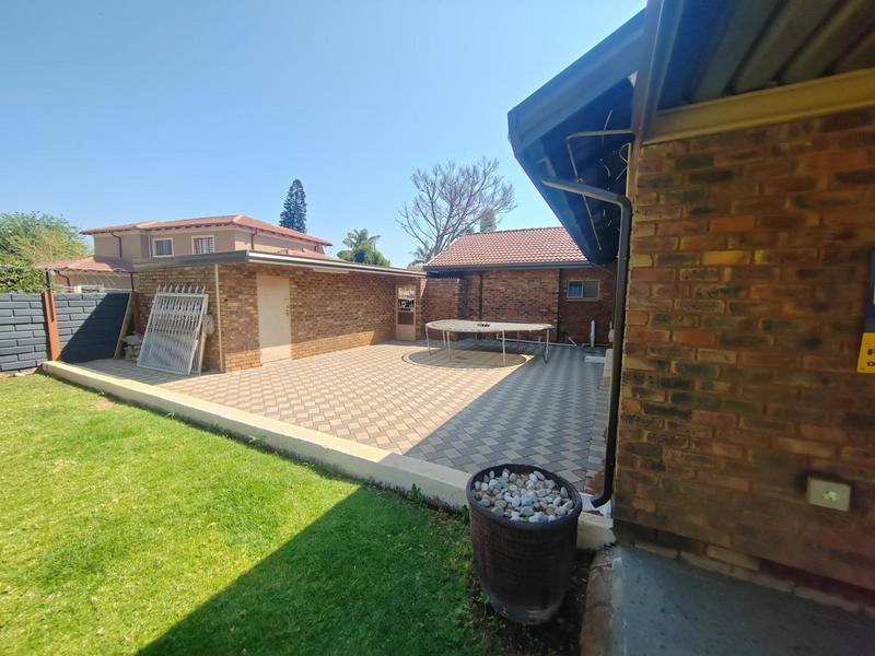 3 Bedroom Property for Sale in The Orchards Gauteng
