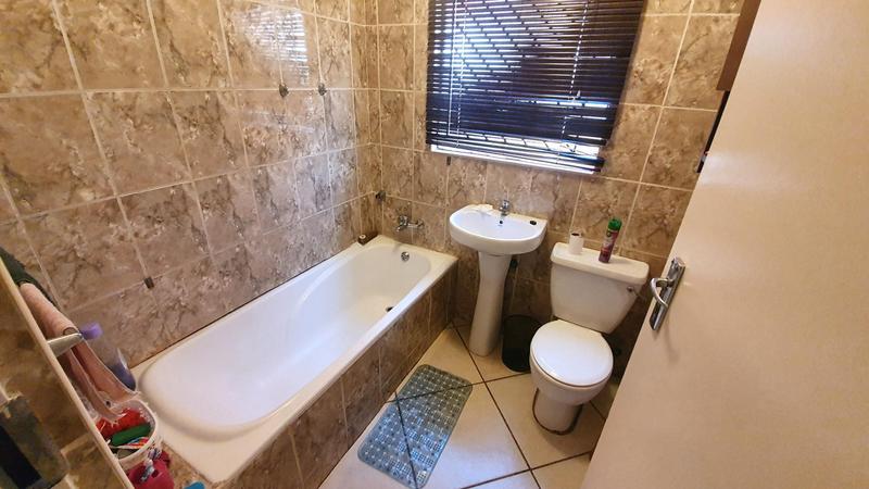 3 Bedroom Property for Sale in The Orchards Gauteng