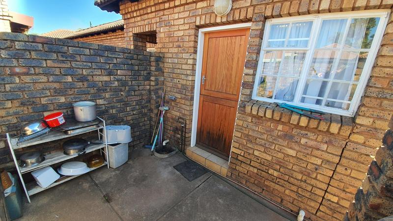 3 Bedroom Property for Sale in Theresa Park Gauteng