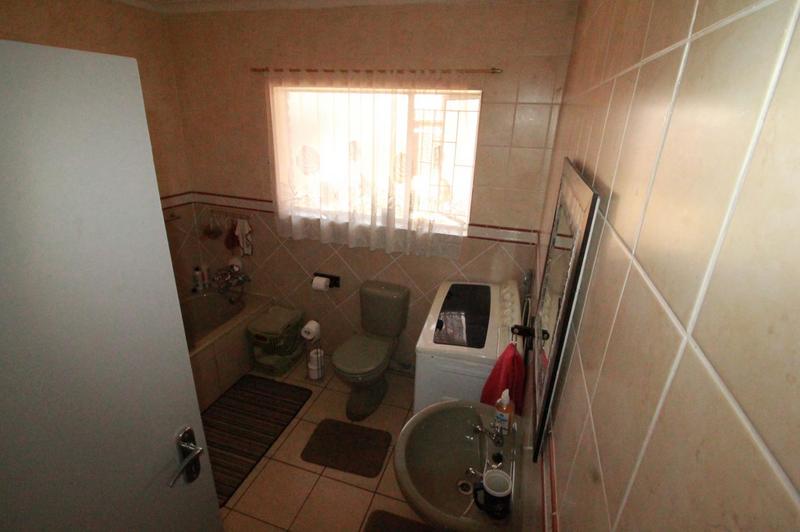 3 Bedroom Property for Sale in Theresa Park Gauteng