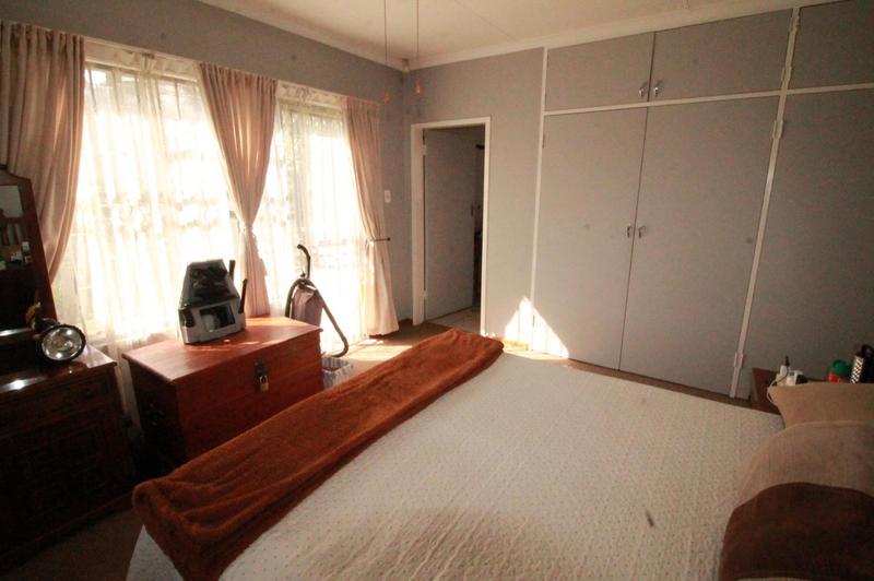 3 Bedroom Property for Sale in Theresa Park Gauteng