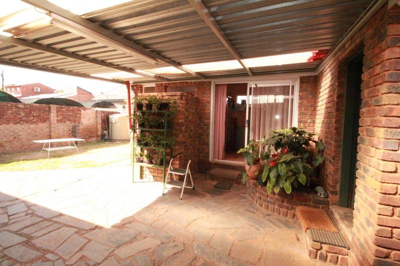 3 Bedroom Property for Sale in Theresa Park Gauteng