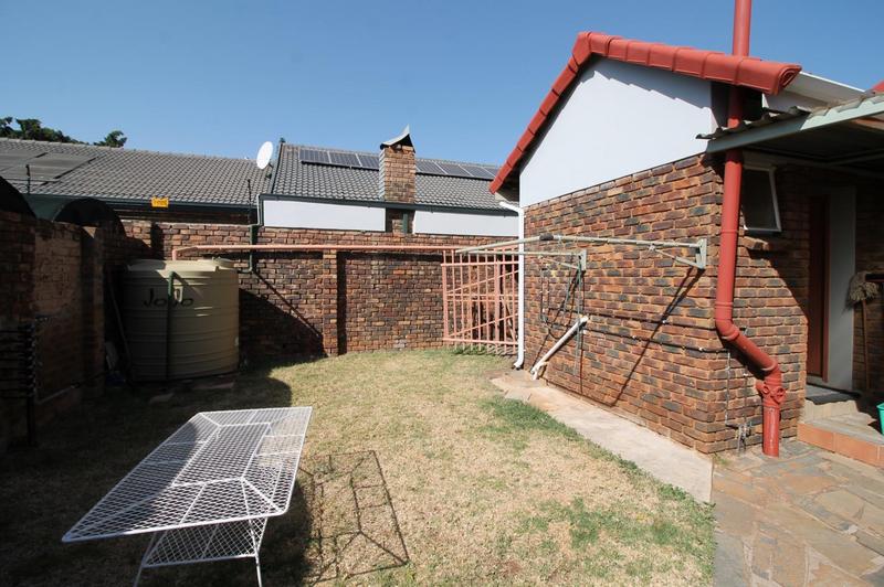 3 Bedroom Property for Sale in Theresa Park Gauteng