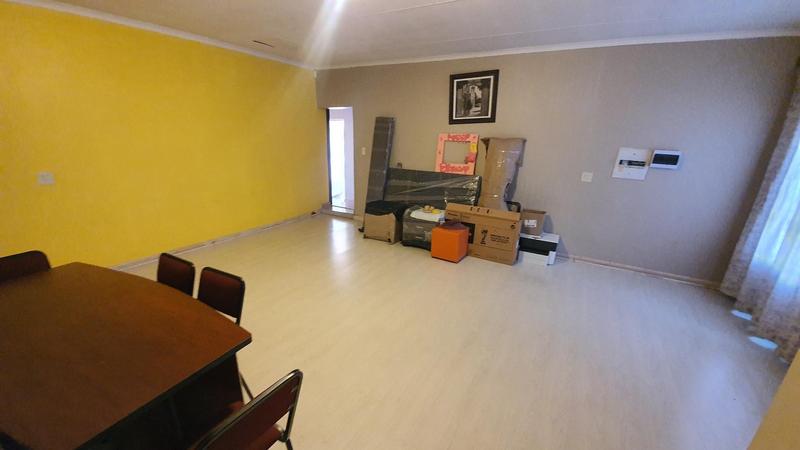 4 Bedroom Property for Sale in Theresa Park Gauteng