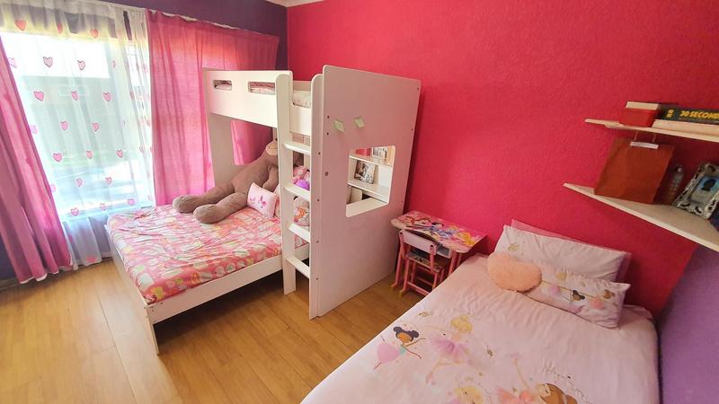 4 Bedroom Property for Sale in Theresa Park Gauteng