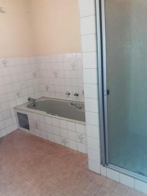 4 Bedroom Property for Sale in Theresa Park Gauteng