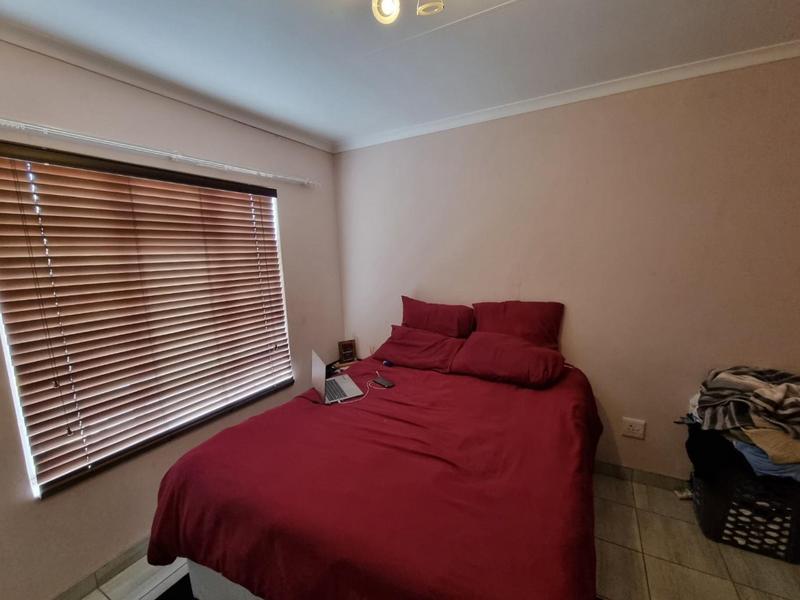 2 Bedroom Property for Sale in Theresa Park Gauteng
