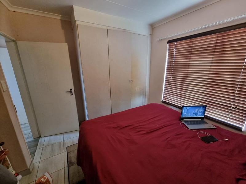 2 Bedroom Property for Sale in Theresa Park Gauteng