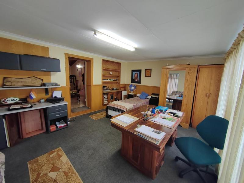 3 Bedroom Property for Sale in Tileba Gauteng