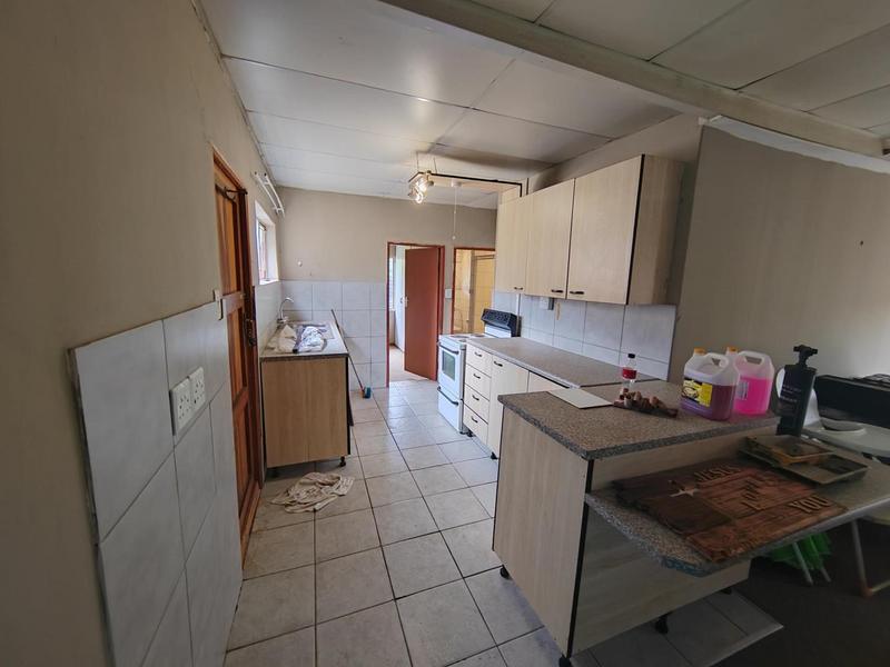 3 Bedroom Property for Sale in Tileba Gauteng