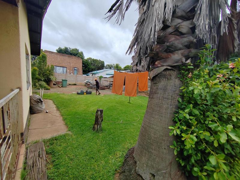 3 Bedroom Property for Sale in Tileba Gauteng