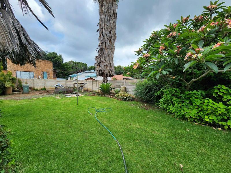 3 Bedroom Property for Sale in Tileba Gauteng