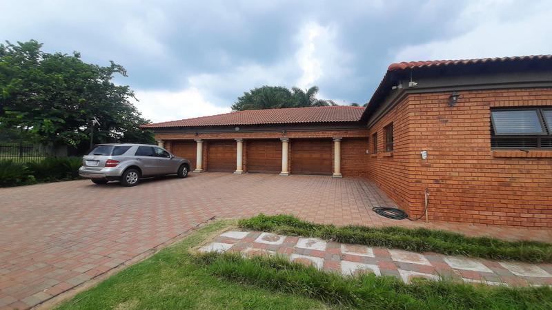 6 Bedroom Property for Sale in Winternest Gauteng