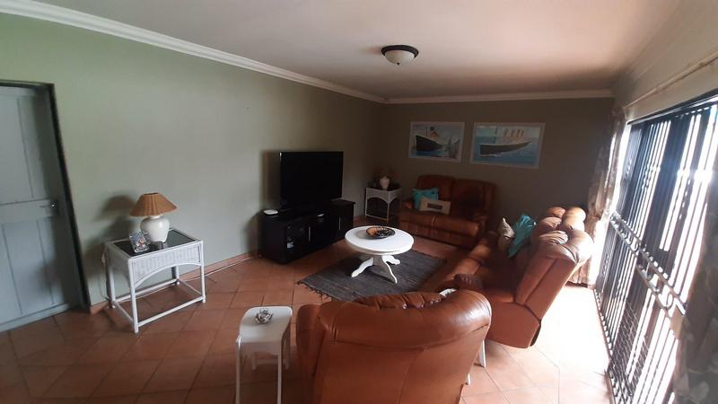 6 Bedroom Property for Sale in Winternest Gauteng