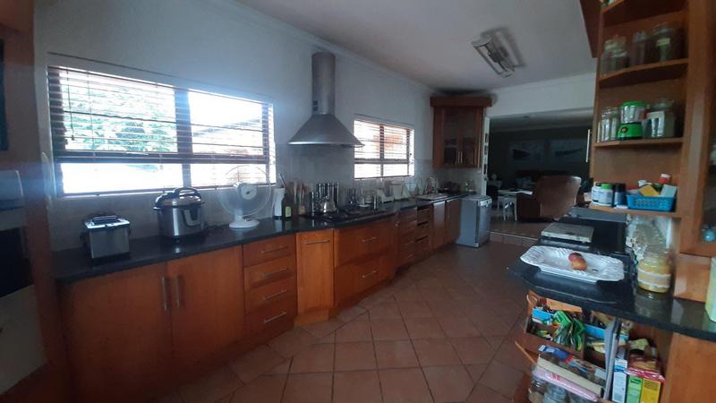 6 Bedroom Property for Sale in Winternest Gauteng