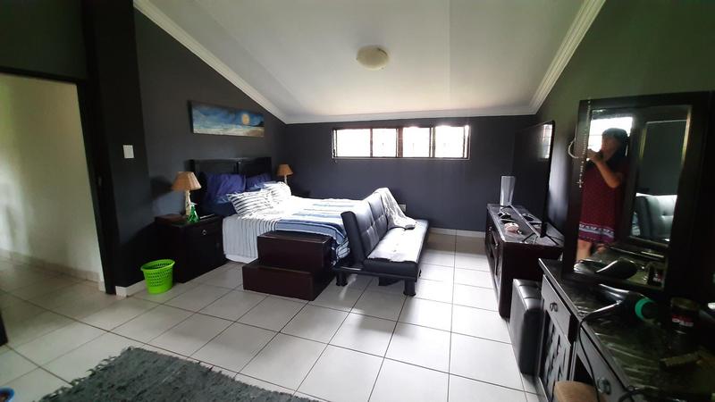 6 Bedroom Property for Sale in Winternest Gauteng