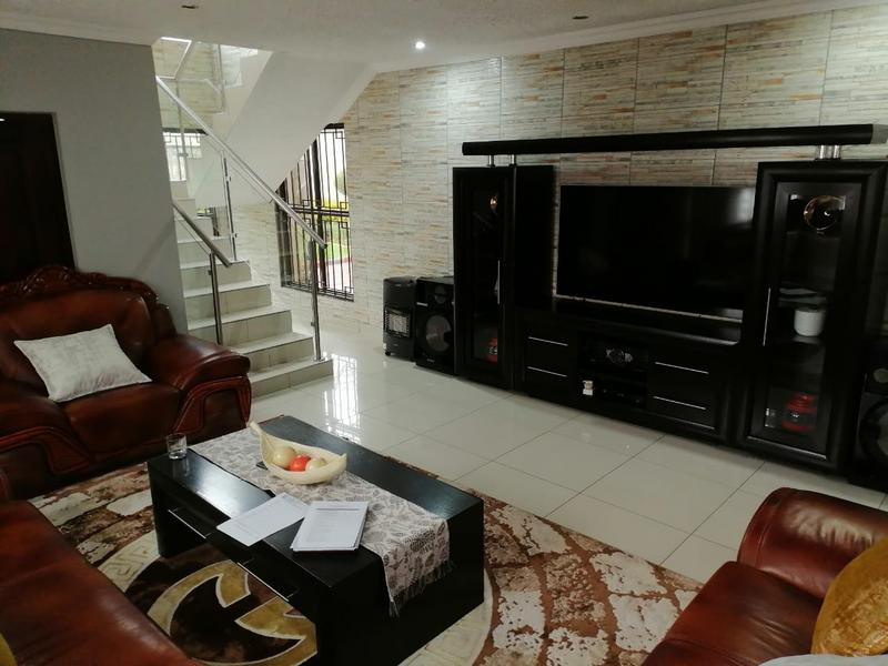 4 Bedroom Property for Sale in Clayville Gauteng
