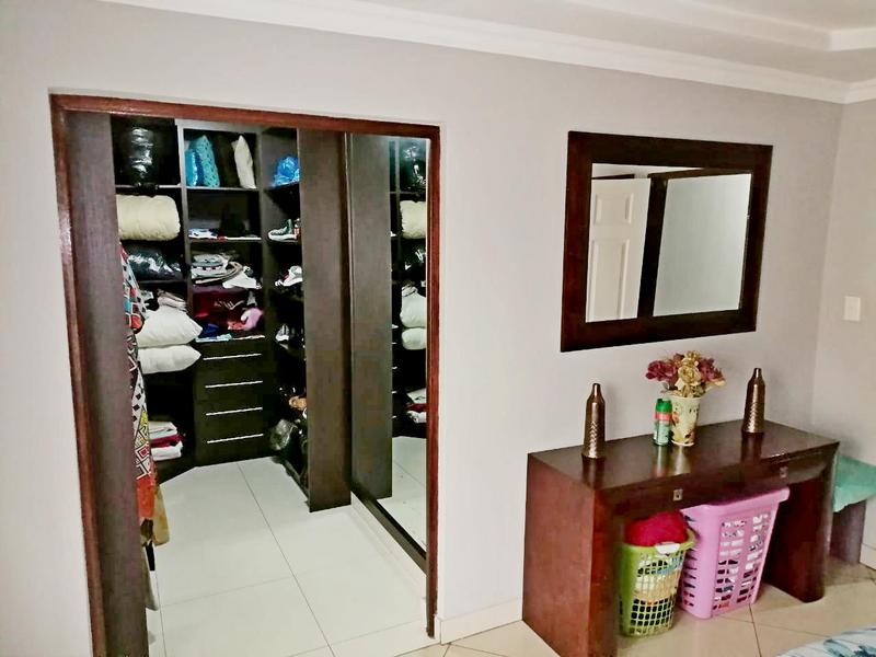 4 Bedroom Property for Sale in Clayville Gauteng