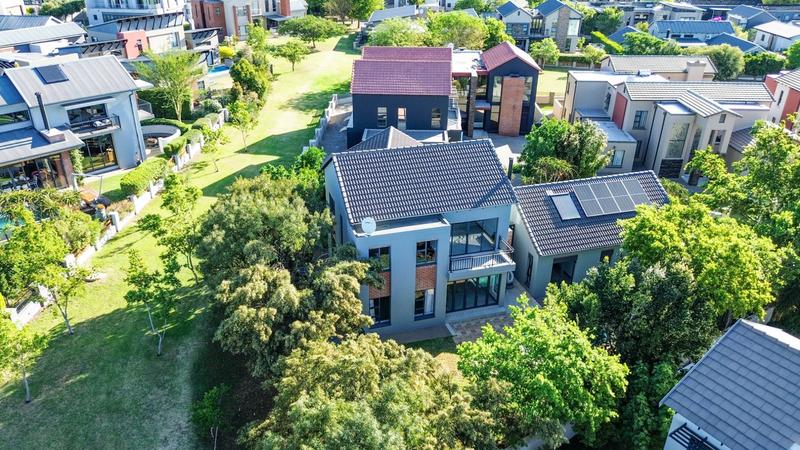 4 Bedroom Property for Sale in Copperleaf Estate Gauteng