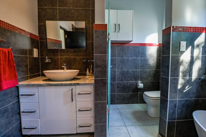 4 Bedroom Property for Sale in Copperleaf Estate Gauteng