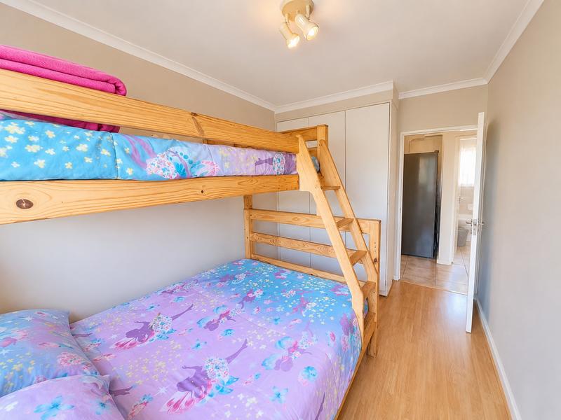 2 Bedroom Property for Sale in Die Hoewes Gauteng