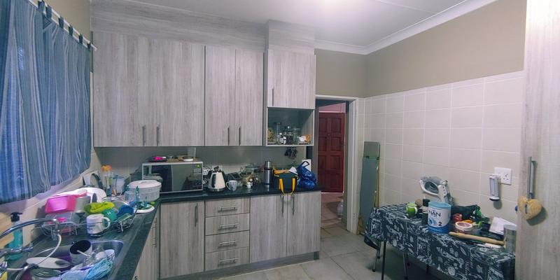 4 Bedroom Property for Sale in Annlin Gauteng