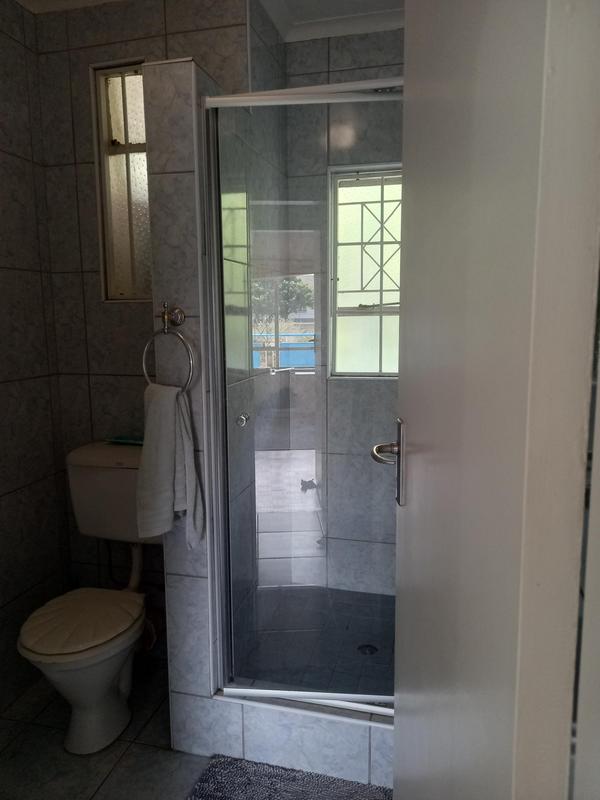 2 Bedroom Property for Sale in Darrenwood Gauteng