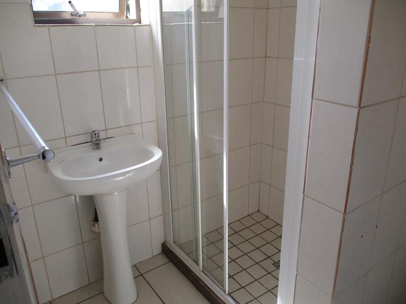 To Let 1 Bedroom Property for Rent in Silverton Gauteng
