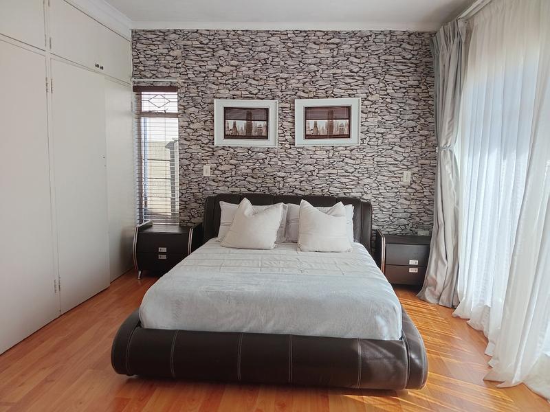 3 Bedroom Property for Sale in Vanderbijlpark SE 6 Gauteng
