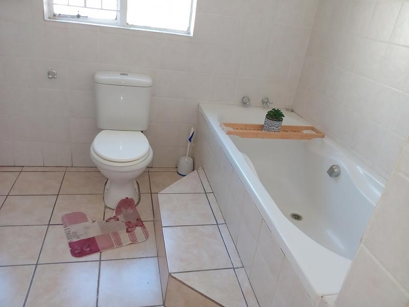 3 Bedroom Property for Sale in Vanderbijlpark SE 6 Gauteng
