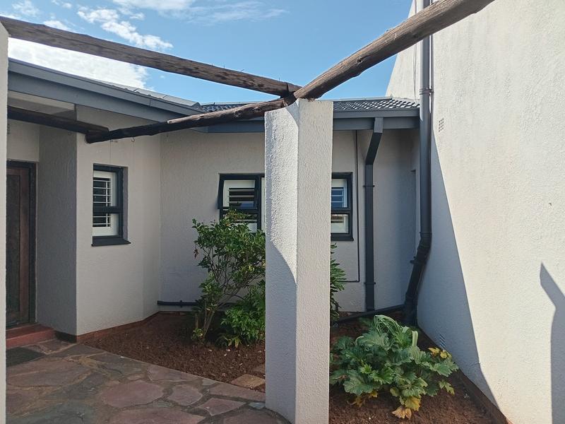 3 Bedroom Property for Sale in Vanderbijlpark SE 6 Gauteng