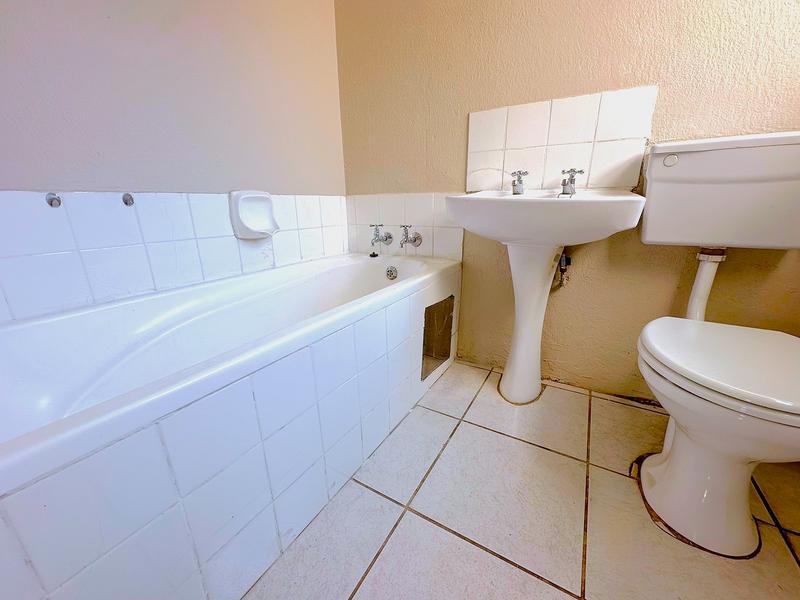 To Let 3 Bedroom Property for Rent in Elspark Gauteng