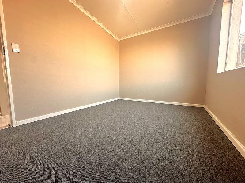 To Let 3 Bedroom Property for Rent in Elspark Gauteng