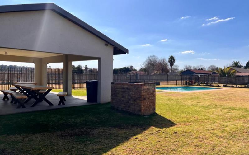 To Let 3 Bedroom Property for Rent in Elspark Gauteng