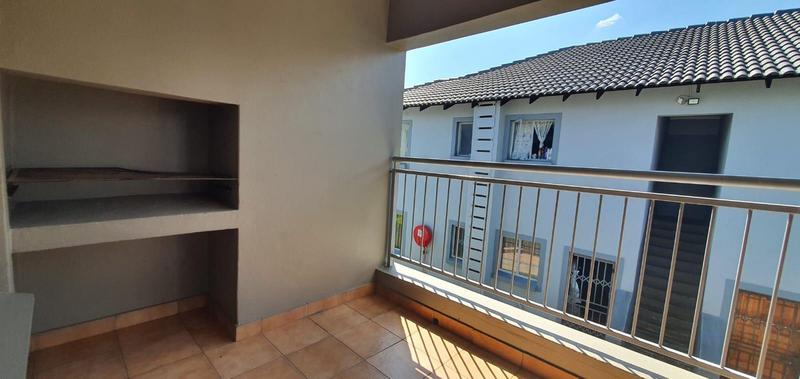 2 Bedroom Property for Sale in Crystal Park Gauteng