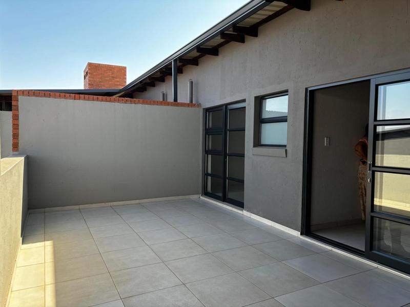 To Let 2 Bedroom Property for Rent in Bartlett Gauteng