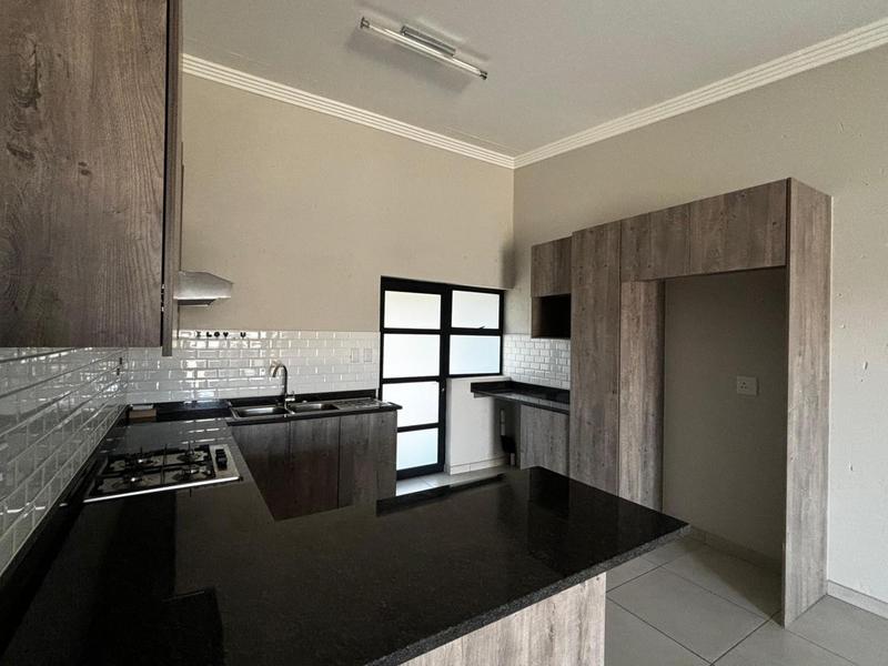 To Let 2 Bedroom Property for Rent in Bartlett Gauteng