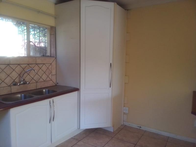 2 Bedroom Property for Sale in The Hill Gauteng