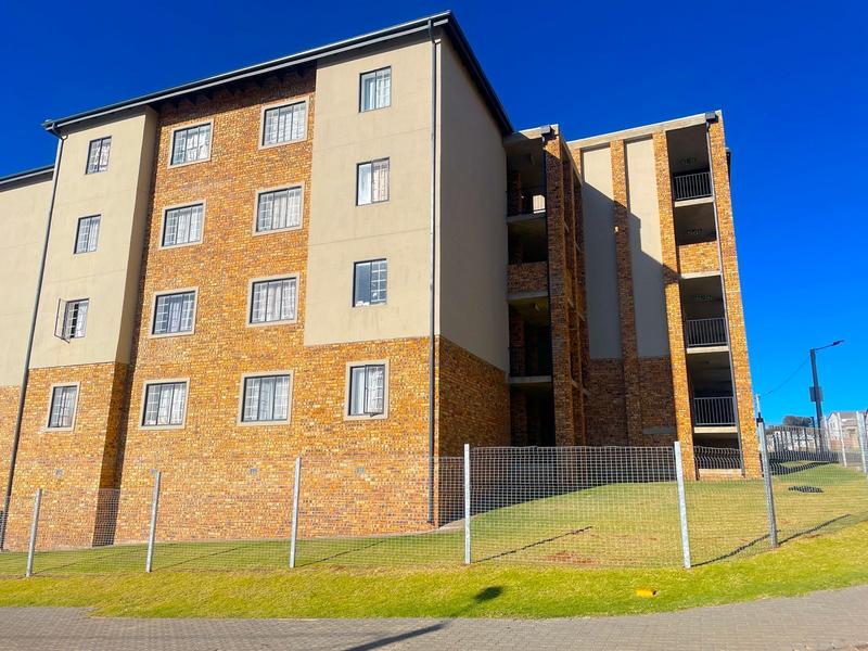 2 Bedroom Property for Sale in South Hills Gauteng