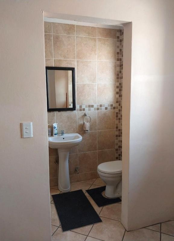 2 Bedroom Property for Sale in Lenasia South Gauteng