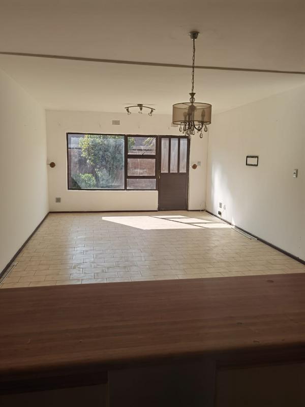 2 Bedroom Property for Sale in Ormonde Gauteng