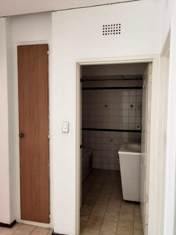 2 Bedroom Property for Sale in Ormonde Gauteng