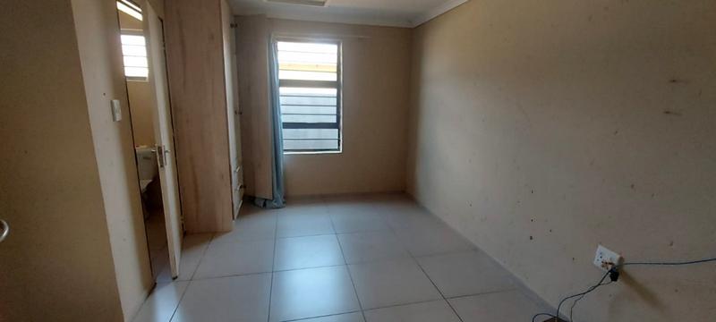 To Let 0 Bedroom Property for Rent in Protea Glen Gauteng