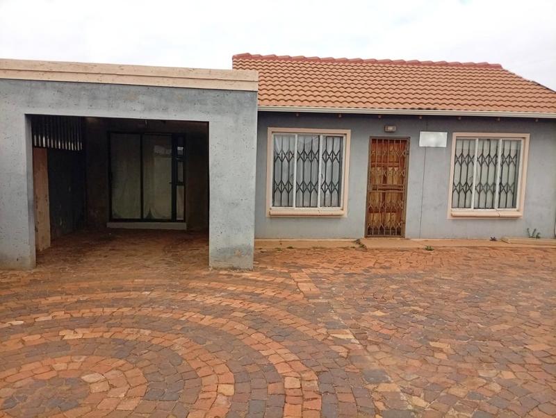 To Let 0 Bedroom Property for Rent in Protea Glen Gauteng