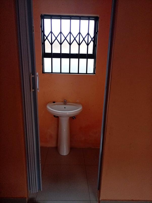 To Let 0 Bedroom Property for Rent in Protea Glen Gauteng