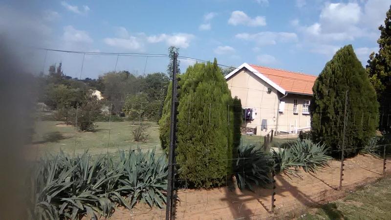 9 Bedroom Property for Sale in Glen Austin Gauteng
