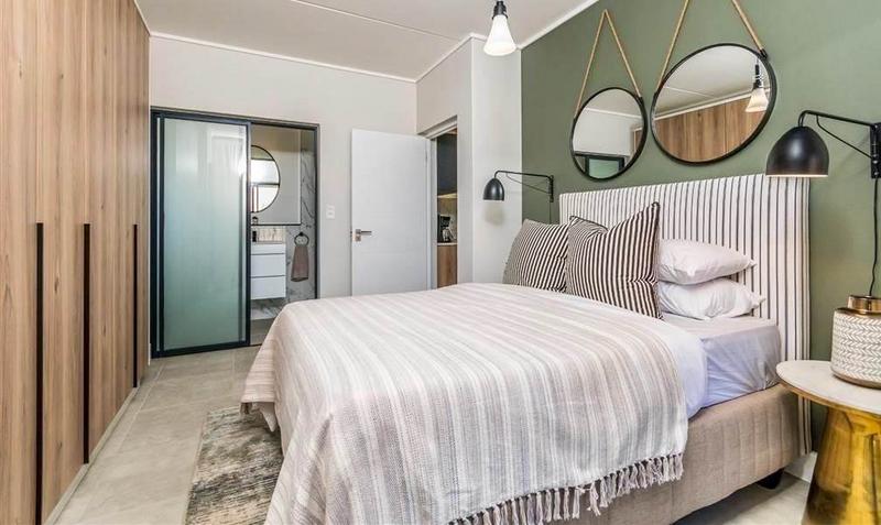 1 Bedroom Property for Sale in Waterfall Gauteng